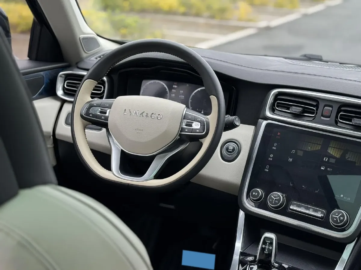 2017 Foton Sauvana 2.0T 218HP L4 6AT,autocango,china used car exporter,china ev exporter,chinese used car exporter,chinese used ev exporter