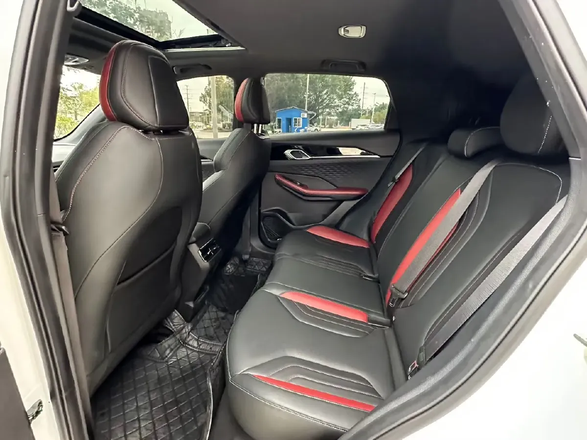 2022 Geely Coolray 1.5T 181HP L4 7DCT,autocango,china used car exporter,china ev exporter,chinese used car exporter,chinese used ev exporter