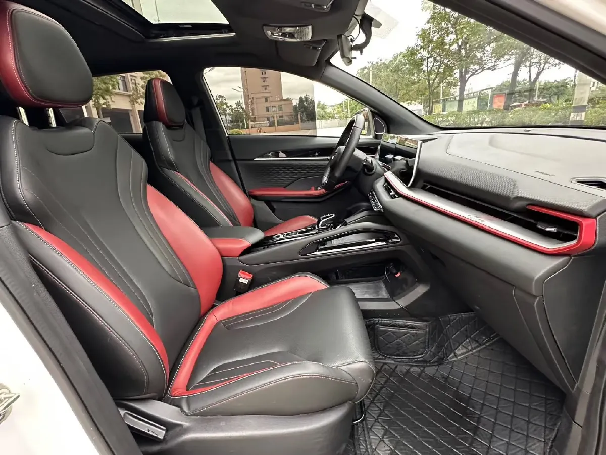 2022 Geely Coolray 1.5T 181HP L4 7DCT,autocango,china used car exporter,china ev exporter,chinese used car exporter,chinese used ev exporter