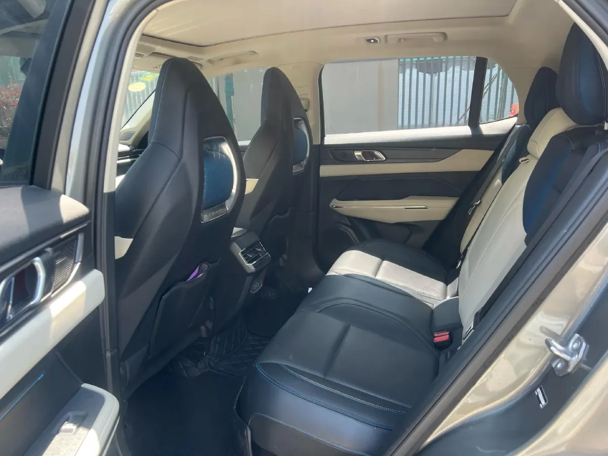 2021 LYNK&CO 01 2.0T 218HP L4 8AT,autocango,china used car exporter,china ev exporter,chinese used car exporter,chinese used ev exporter