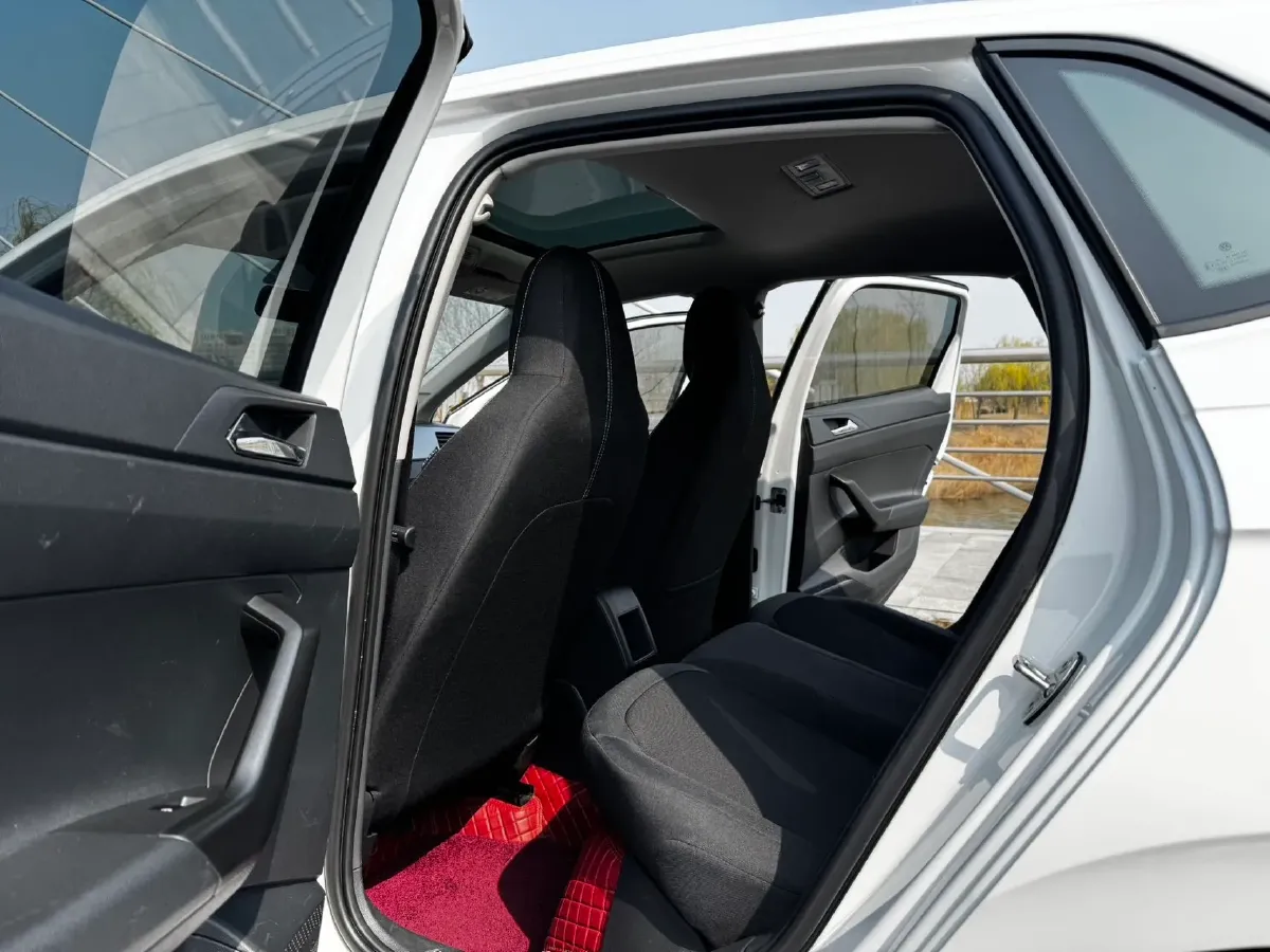 2021 Haval H6 1.5T 169HP L4 7DCT,autocango,china used car exporter,china ev exporter,chinese used car exporter,chinese used ev exporter