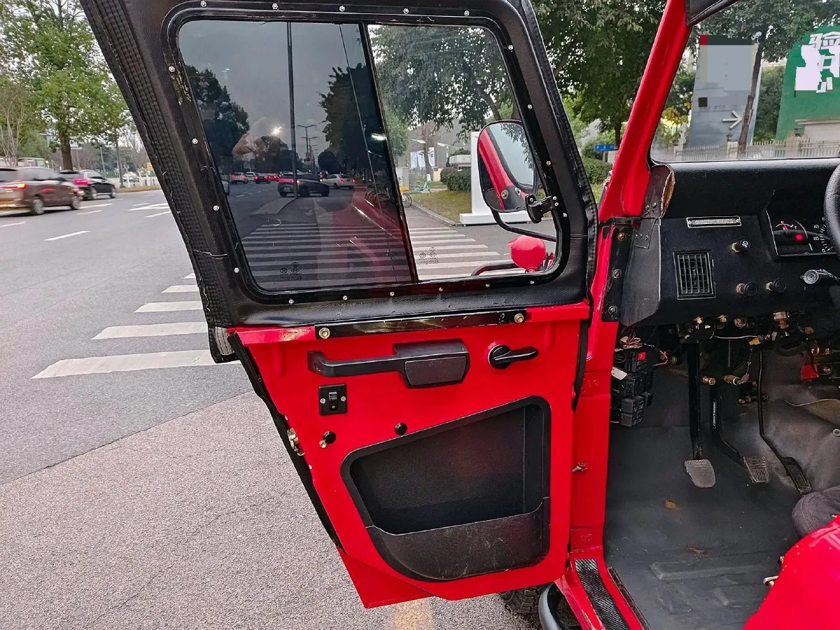 2018 BAW 212 2.0L 102HP L4 5MT,autocango,china used car exporter,china ev exporter,chinese used car exporter,chinese used ev exporter