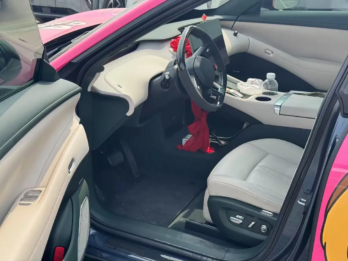 2025 MI YU7 BEV 101.7KWH,autocango,china used car exporter,china ev exporter,chinese used car exporter,chinese used ev exporter