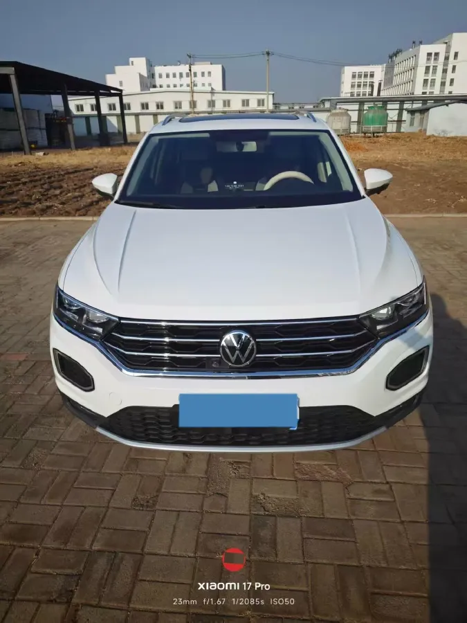 2022 Volkswagen T-Roc 1.4T 150HP L4 7DCT,autocango,china used car exporter,china ev exporter,chinese used car exporter,chinese used ev exporter