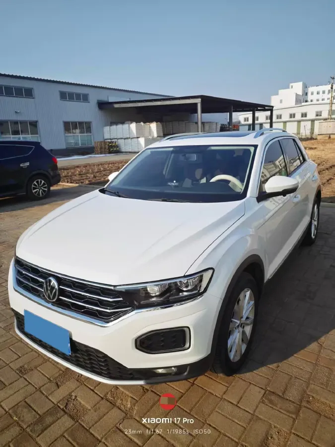 2022 Volkswagen T-Roc 1.4T 150HP L4 7DCT,autocango,china used car exporter,china ev exporter,chinese used car exporter,chinese used ev exporter