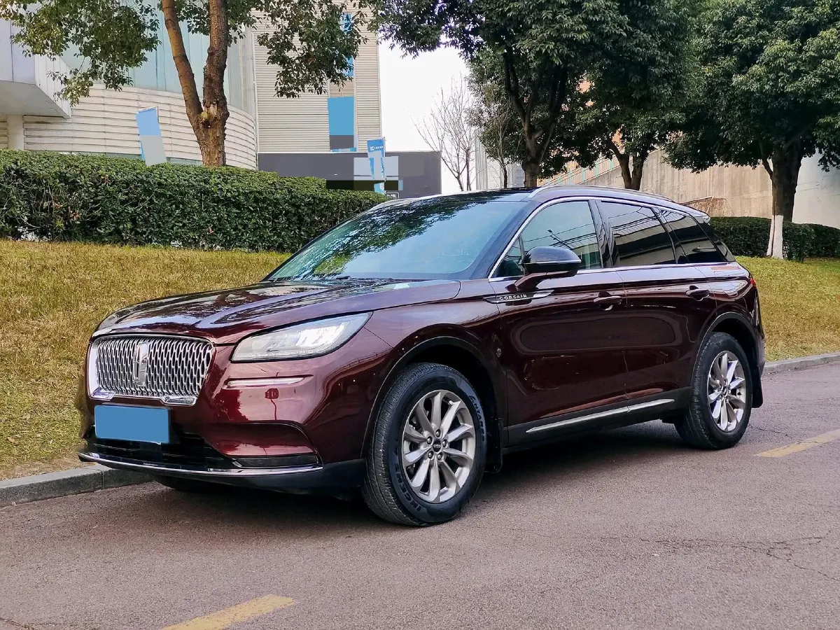 2021 Lincoln Corsair 2.0T 245HP L4 8AT,autocango,china used car exporter,china ev exporter,chinese used car exporter,chinese used ev exporter