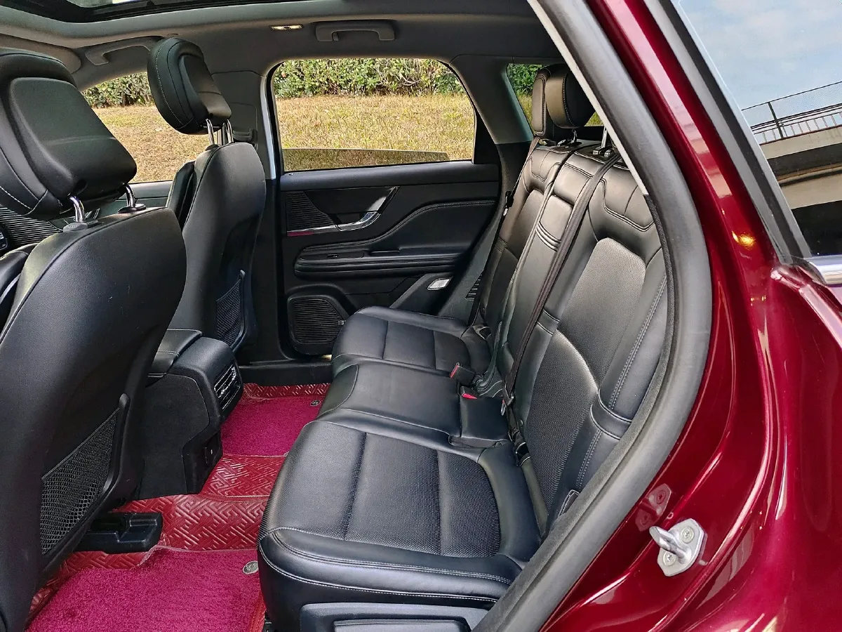 2021 Lincoln Corsair 2.0T 245HP L4 8AT,autocango,china used car exporter,china ev exporter,chinese used car exporter,chinese used ev exporter