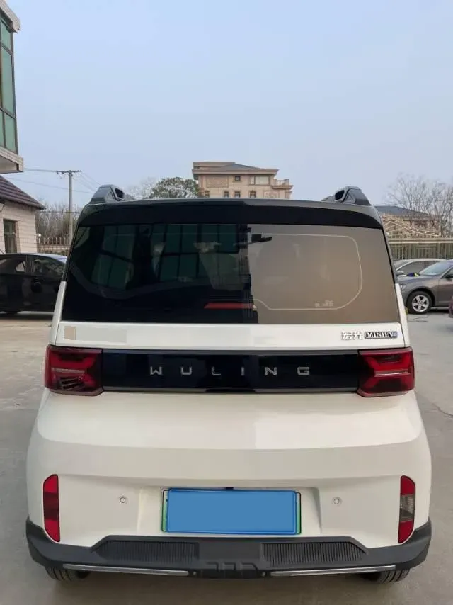 2022 WuLing HongGuang MINI EV BEV 17.3KWH,autocango,china used car exporter,china ev exporter,chinese used car exporter,chinese used ev exporter