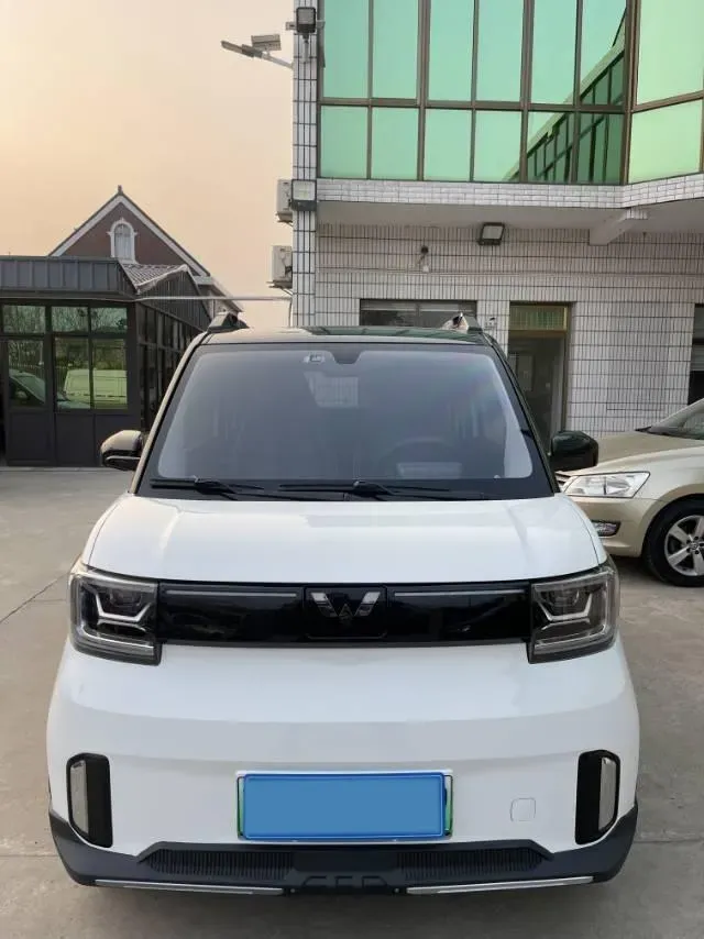 2022 WuLing HongGuang MINI EV BEV 17.3KWH,autocango,china used car exporter,china ev exporter,chinese used car exporter,chinese used ev exporter