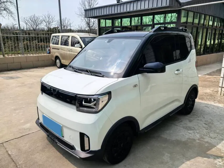 2022 WuLing HongGuang MINI EV BEV 17.3KWH,autocango,china used car exporter,china ev exporter,chinese used car exporter,chinese used ev exporter