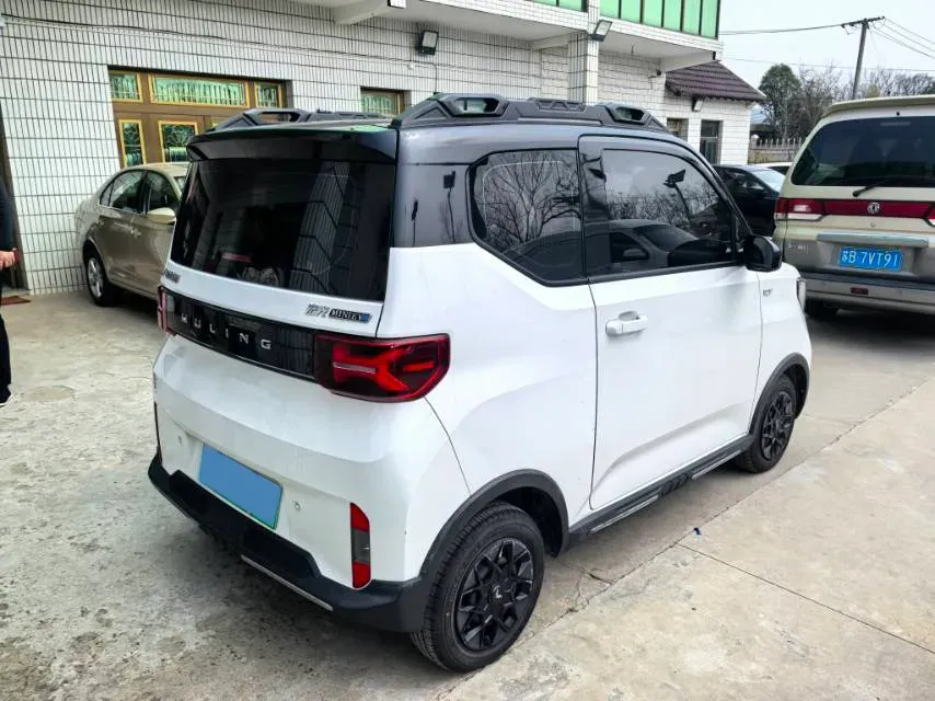 2022 WuLing HongGuang MINI EV BEV 17.3KWH,autocango,china used car exporter,china ev exporter,chinese used car exporter,chinese used ev exporter