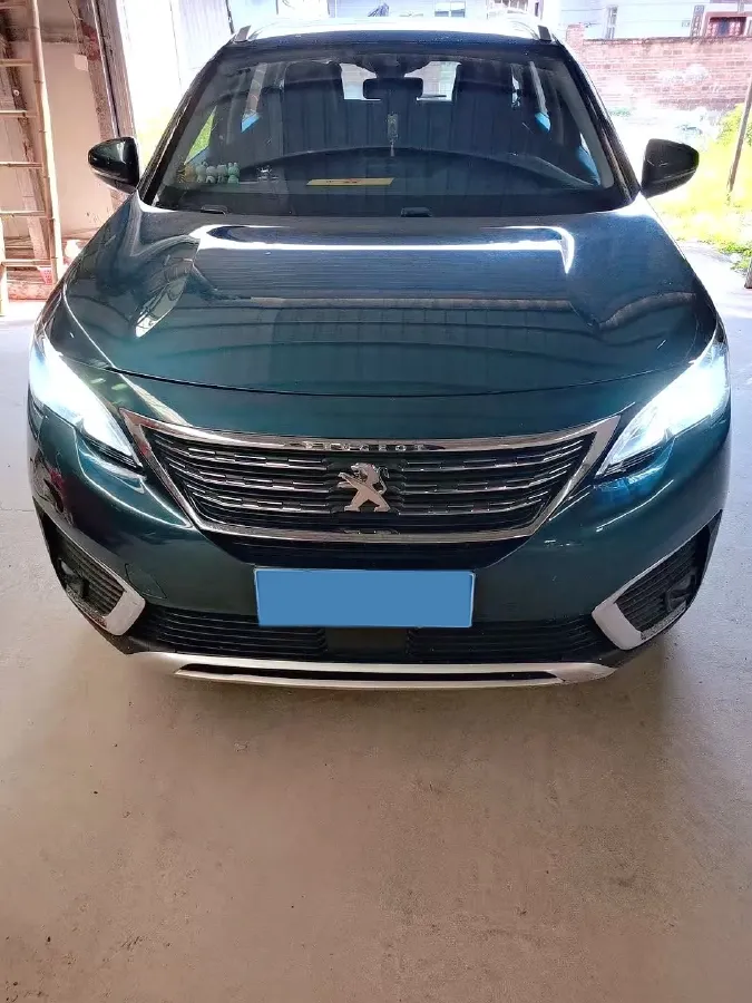 2019 Peugeot 5008 1.6T 167HP L4 6AT,autocango,china used car exporter,china ev exporter,chinese used car exporter,chinese used ev exporter