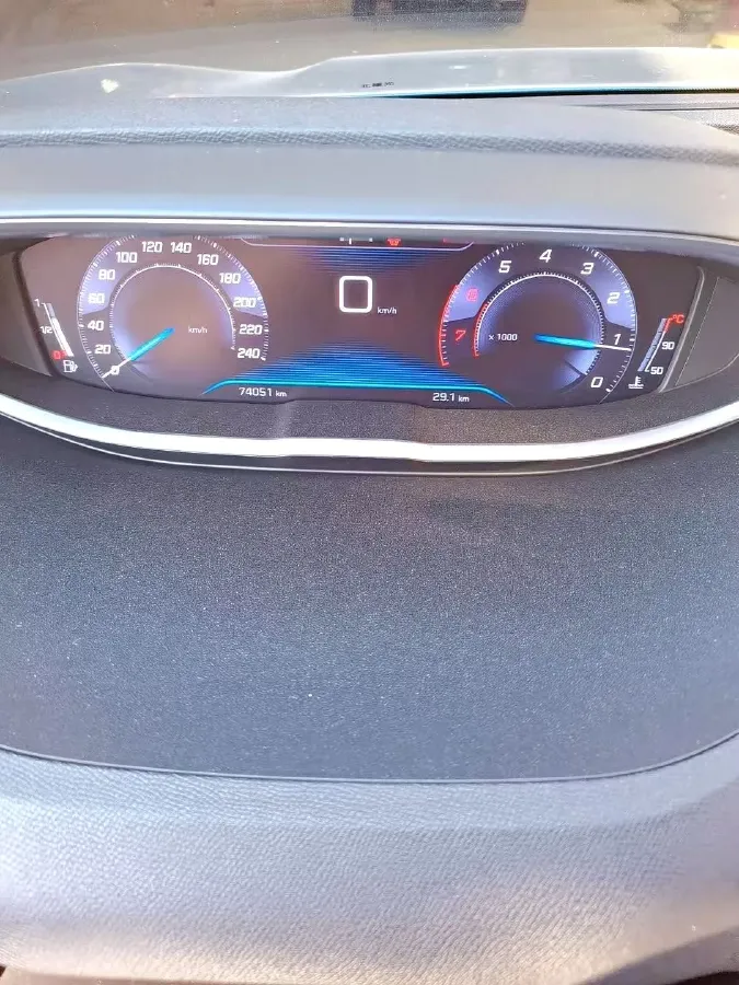 2019 Peugeot 5008 1.6T 167HP L4 6AT,autocango,china used car exporter,china ev exporter,chinese used car exporter,chinese used ev exporter