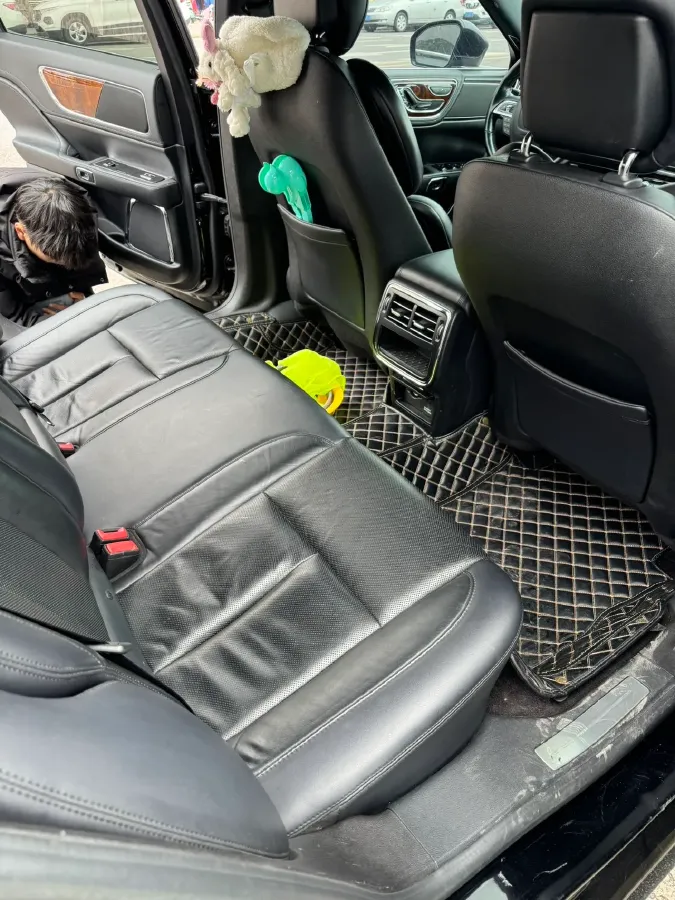 2018 Lincoln Continental 2.0T 261HP L4 6AT,autocango,china used car exporter,china ev exporter,chinese used car exporter,chinese used ev exporter