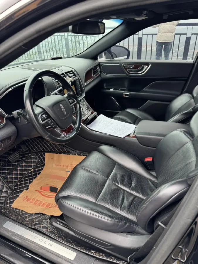 2018 Lincoln Continental 2.0T 261HP L4 6AT,autocango,china used car exporter,china ev exporter,chinese used car exporter,chinese used ev exporter