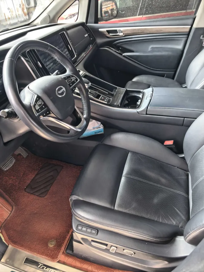 2021 GAC Trumpchi M8 2.0T 252HP L4 8AT,autocango,china used car exporter,china ev exporter,chinese used car exporter,chinese used ev exporter