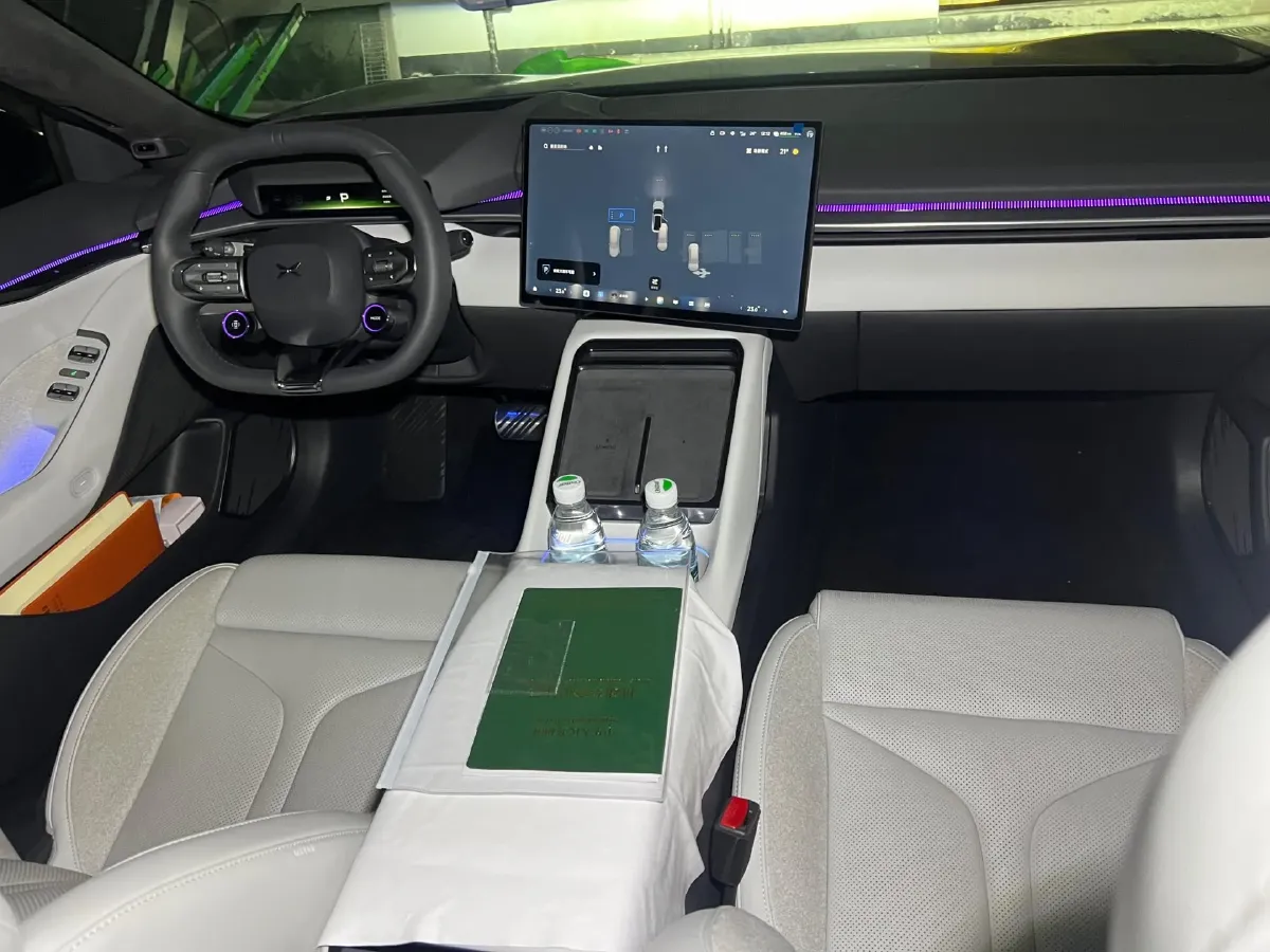 2025 Xpeng P7 BEV,autocango,china used car exporter,china ev exporter,chinese used car exporter,chinese used ev exporter