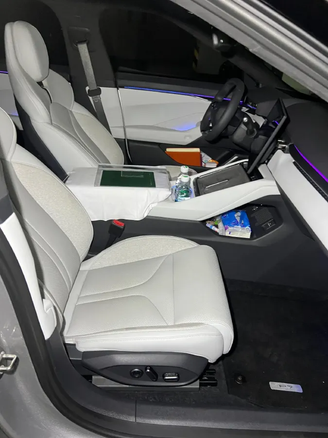 2025 Xpeng P7 BEV,autocango,china used car exporter,china ev exporter,chinese used car exporter,chinese used ev exporter