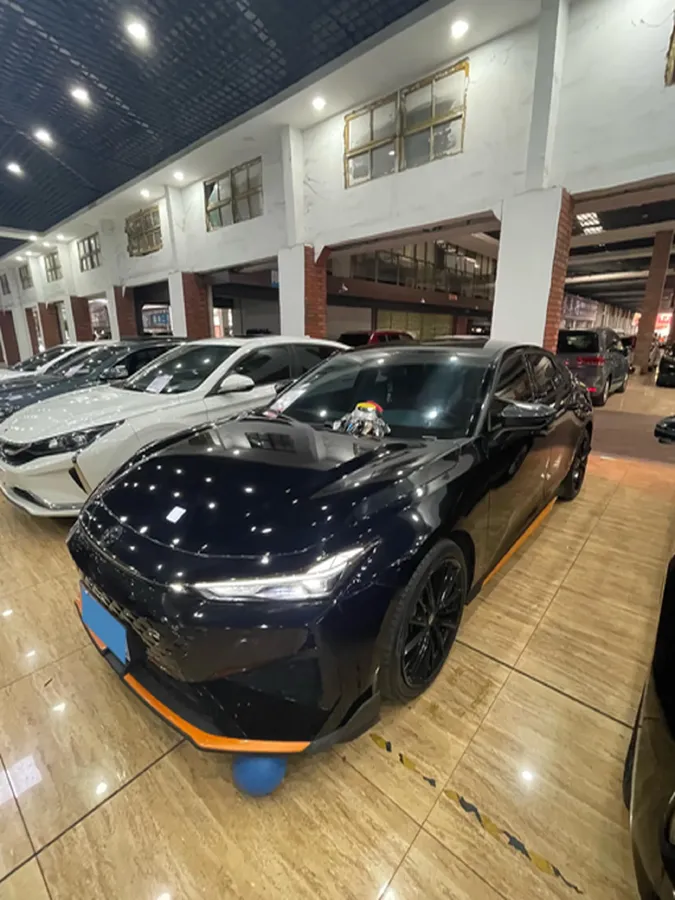 2024 ChangAn UNI-V 1.5T 188HP L4 7DCT,autocango,china used car exporter,china ev exporter,chinese used car exporter,chinese used ev exporter