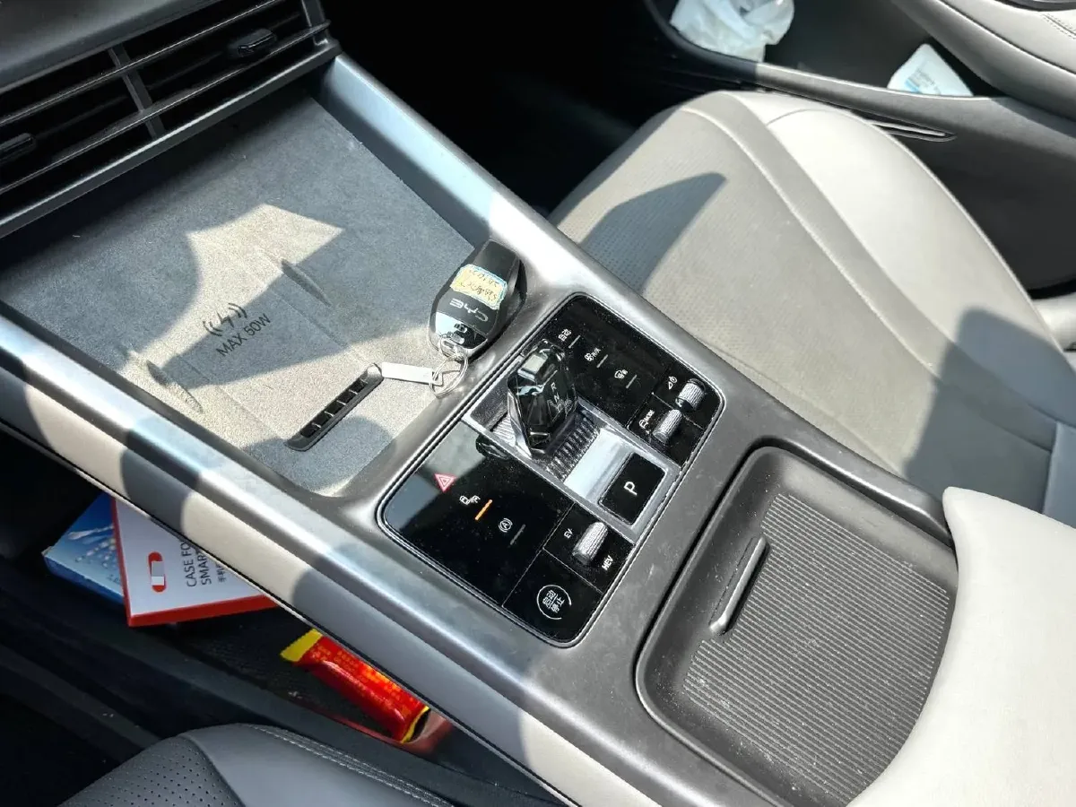 2025 BYD Seal07 DM-i 1.5L 101HP L4 E-CVT PHEV 17.6KWH,autocango,china used car exporter,china ev exporter,chinese used car exporter,chinese used ev exporter