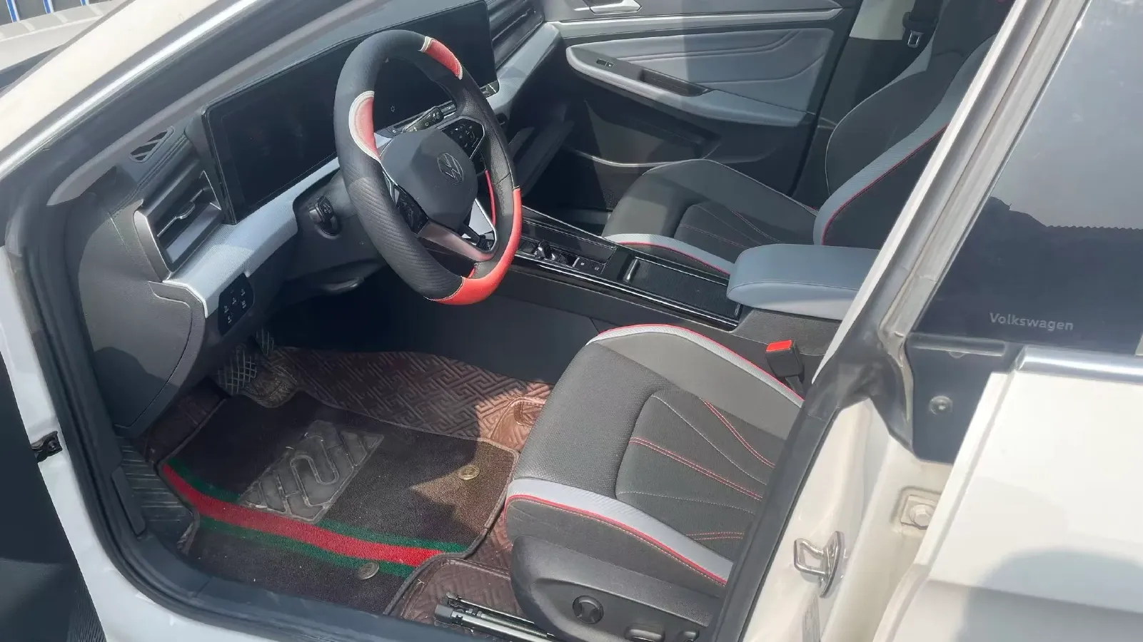 2023 Volkswagen Lamando 1.4T 150HP L4 7DCT,autocango,china used car exporter,china ev exporter,chinese used car exporter,chinese used ev exporter