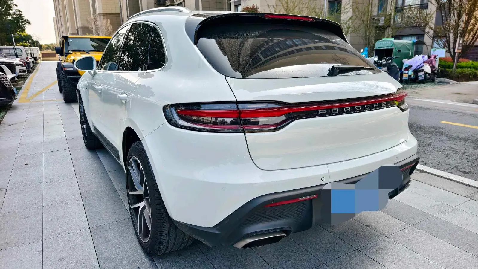 2023 Porsche Macan 2.0T 265HP L4 7DCT,autocango,china used car exporter,china ev exporter,chinese used car exporter,chinese used ev exporter