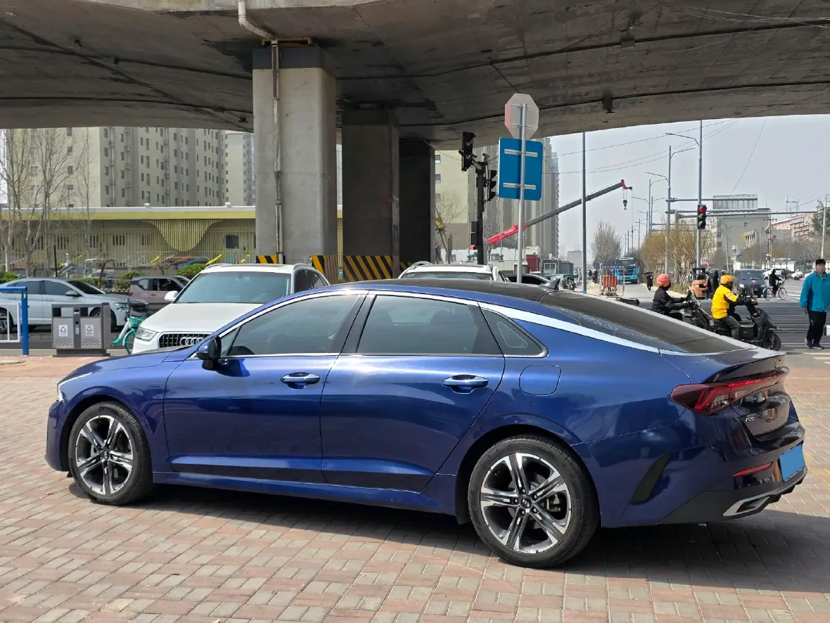 2020 Kia K5 1.5T 170HP L4 7DCT,autocango,china used car exporter,china ev exporter,chinese used car exporter,chinese used ev exporter