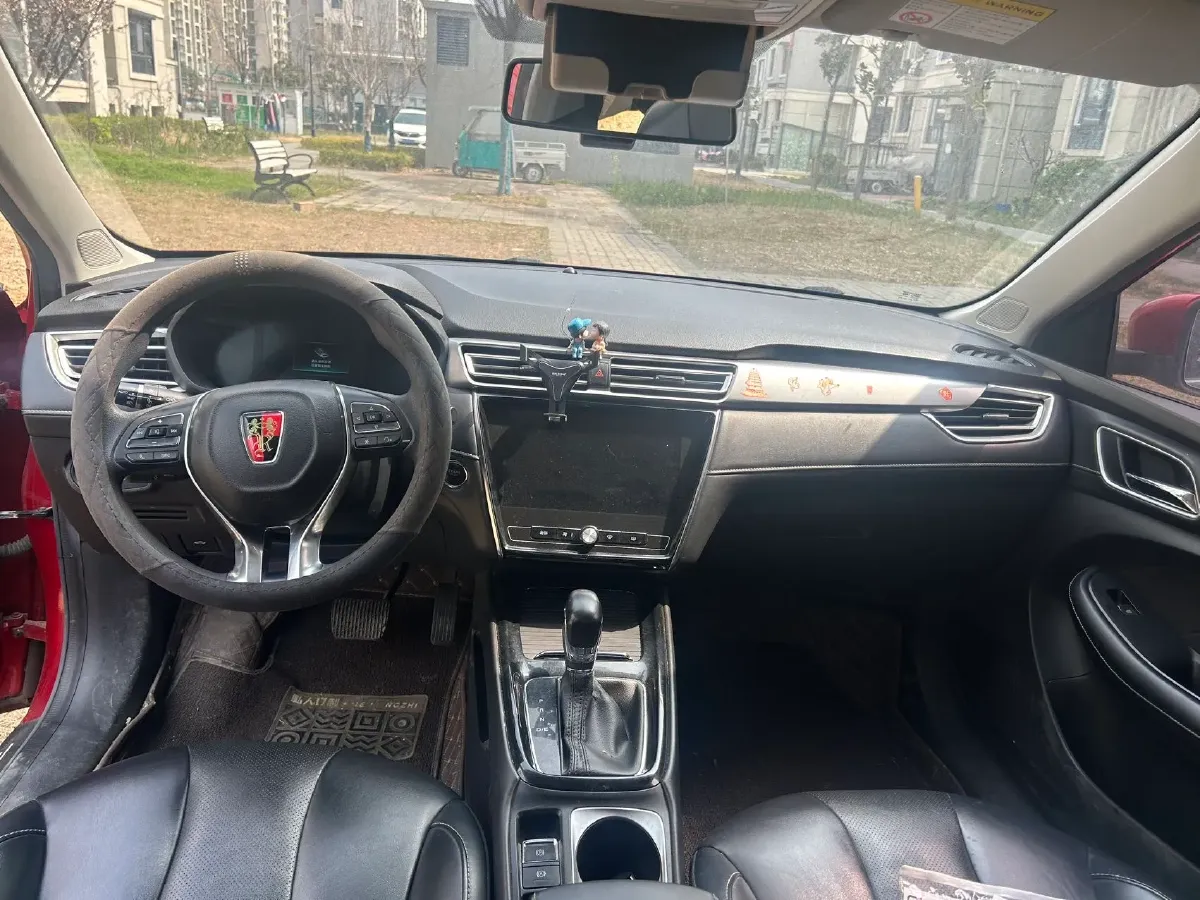 2020 Roewe i5 1.5L 120HP L4 CVT,autocango,china used car exporter,china ev exporter,chinese used car exporter,chinese used ev exporter