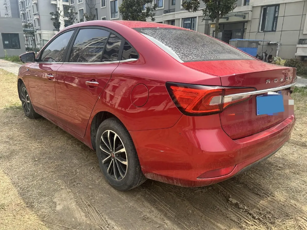 2020 Roewe i5 1.5L 120HP L4 CVT,autocango,china used car exporter,china ev exporter,chinese used car exporter,chinese used ev exporter