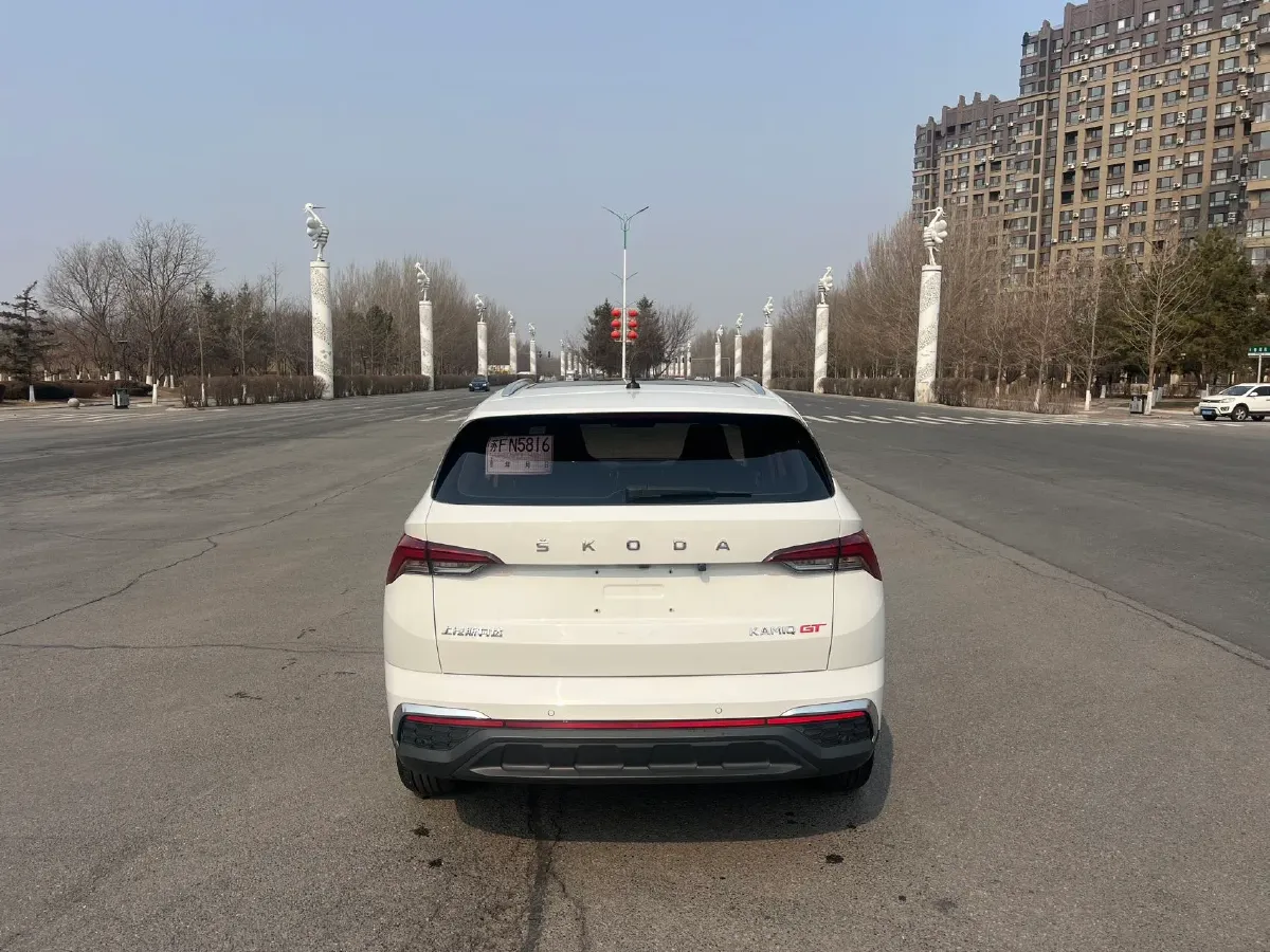 2020 Skoda Kamiq 1.5L 112HP L4 6AT,autocango,china used car exporter,china ev exporter,chinese used car exporter,chinese used ev exporter