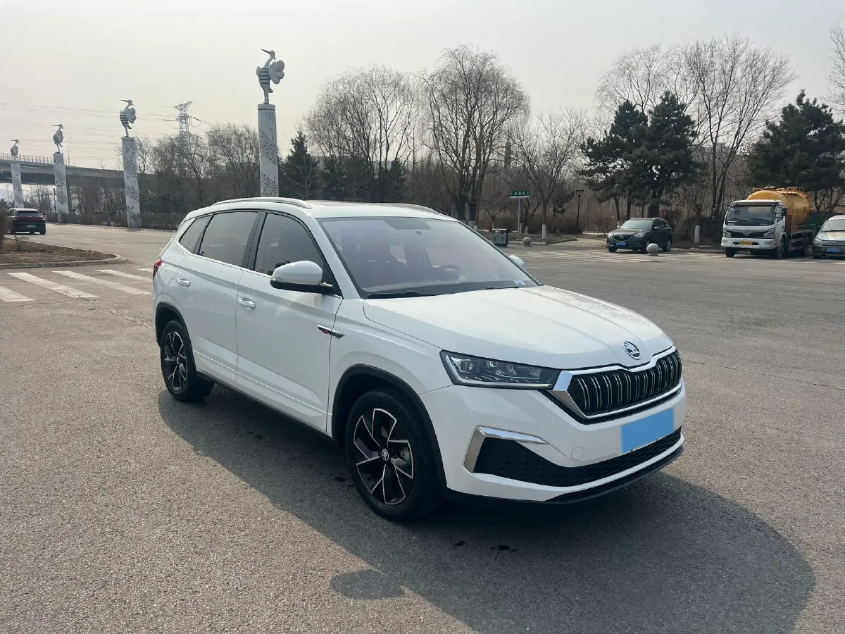 2020 Skoda Kamiq 1.5L 112HP L4 6AT,autocango,china used car exporter,china ev exporter,chinese used car exporter,chinese used ev exporter