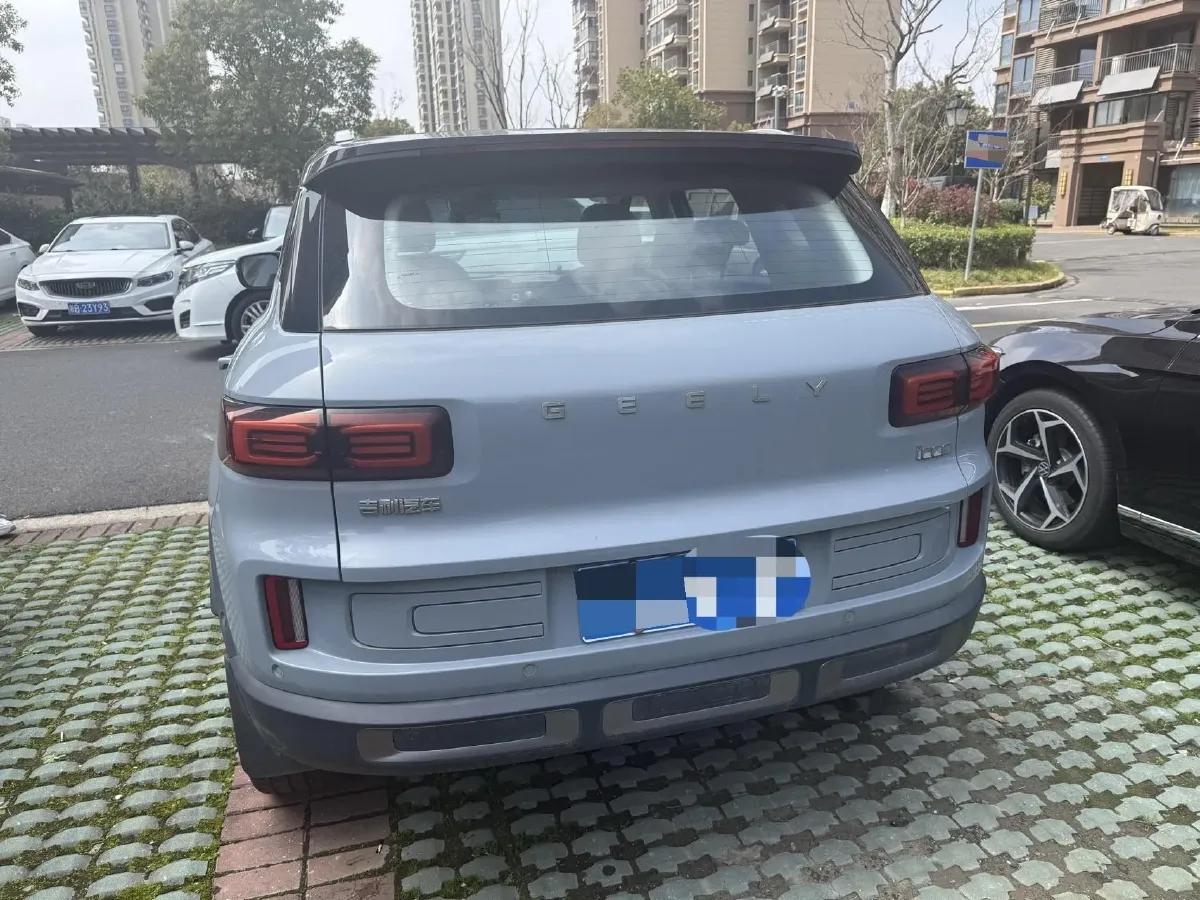 2020 Geely ICON 1.5T 177HP L3 7DCT,autocango,china used car exporter,china ev exporter,chinese used car exporter,chinese used ev exporter