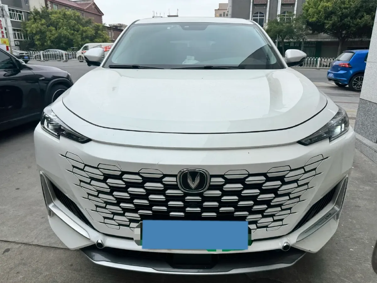 2023 ChangAn UNI-K iDD 1.5T 170HP L4 6TCT PHEV 28.39KWH,autocango,china used car exporter,china ev exporter,chinese used car exporter,chinese used ev exporter