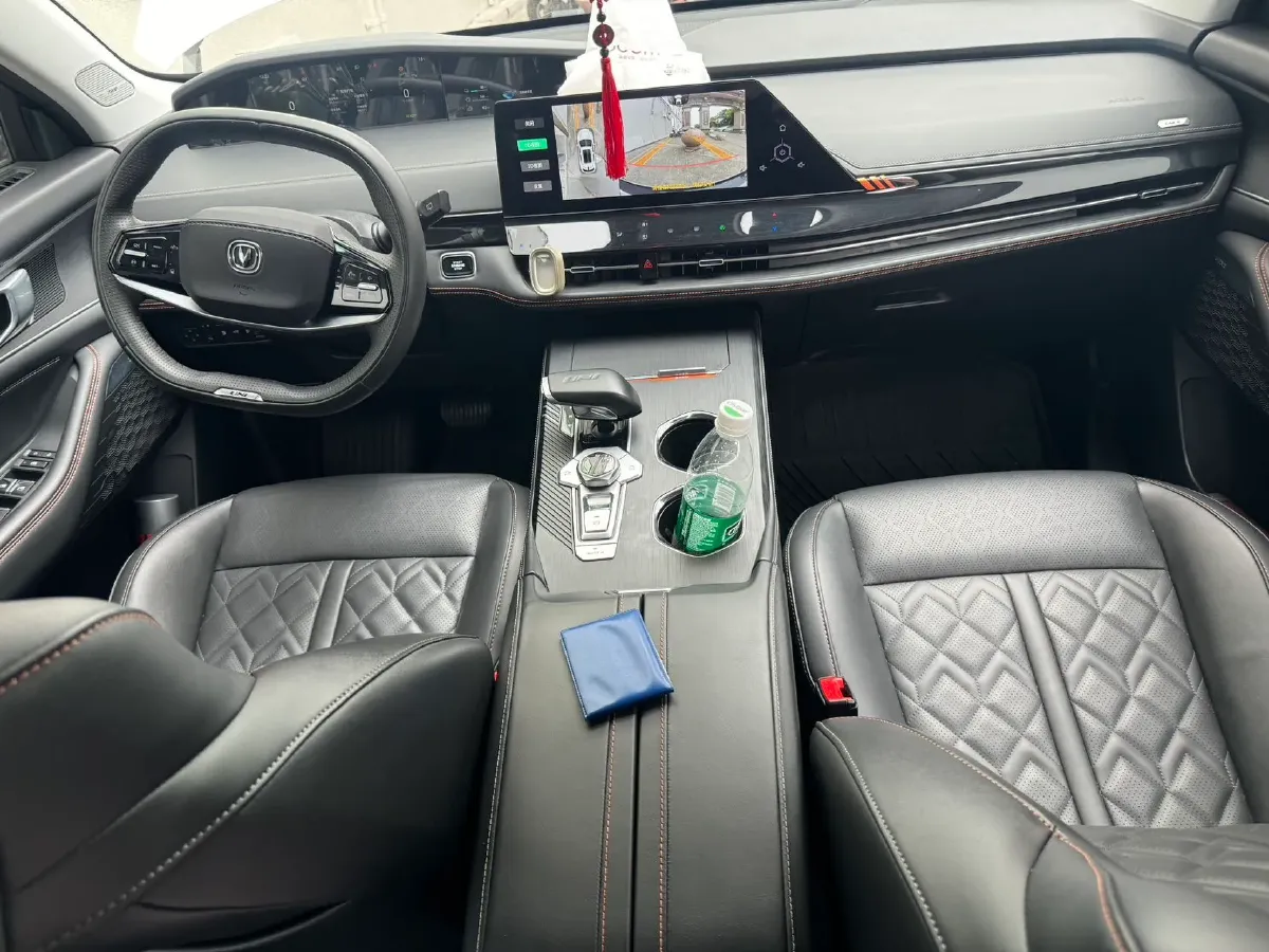 2023 ChangAn UNI-K iDD 1.5T 170HP L4 6TCT PHEV 28.39KWH,autocango,china used car exporter,china ev exporter,chinese used car exporter,chinese used ev exporter