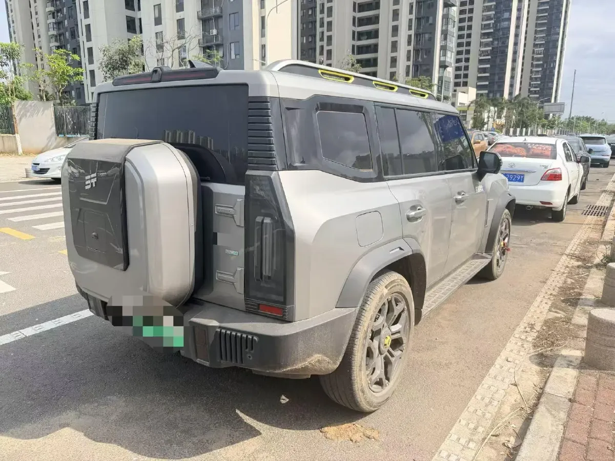 2024 Jetour ShanHai TravellerC-DM 1.5T 156HP L4 3DHT PHEV 43.24KWH,autocango,china used car exporter,china ev exporter,chinese used car exporter,chinese used ev exporter