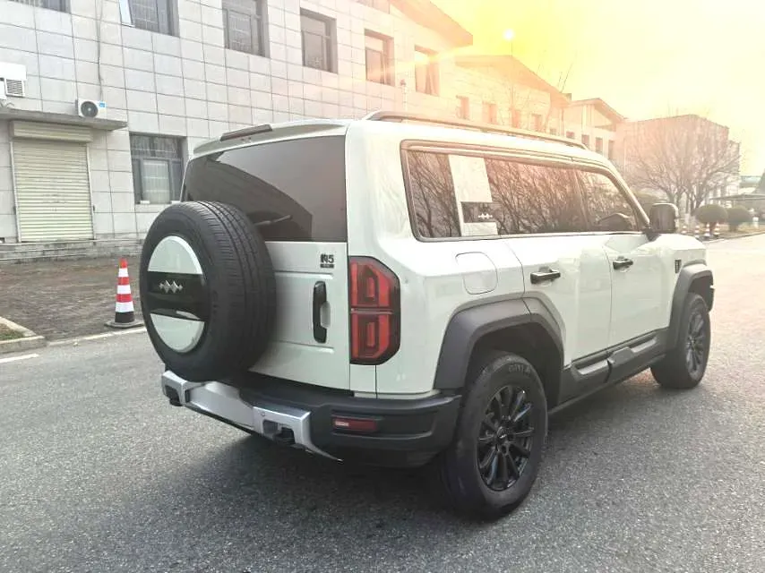 2024 Jaguar XEL 2.0T 250HP L4 8AT,autocango,china used car exporter,china ev exporter,chinese used car exporter,chinese used ev exporter