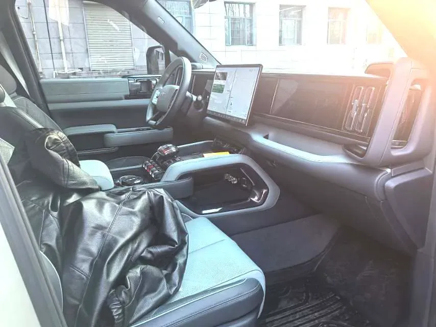 2024 Jaguar XEL 2.0T 250HP L4 8AT,autocango,china used car exporter,china ev exporter,chinese used car exporter,chinese used ev exporter