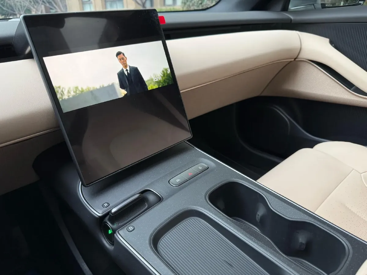 2023 NIO ET5T BEV 75KWH,autocango,china used car exporter,china ev exporter,chinese used car exporter,chinese used ev exporter