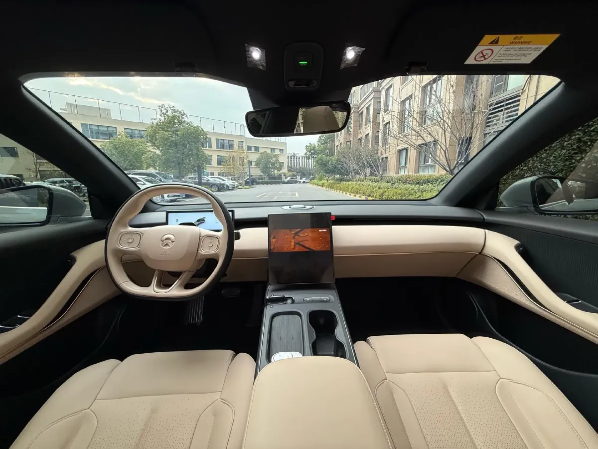 2023 NIO ET5T BEV 75KWH,autocango,china used car exporter,china ev exporter,chinese used car exporter,chinese used ev exporter