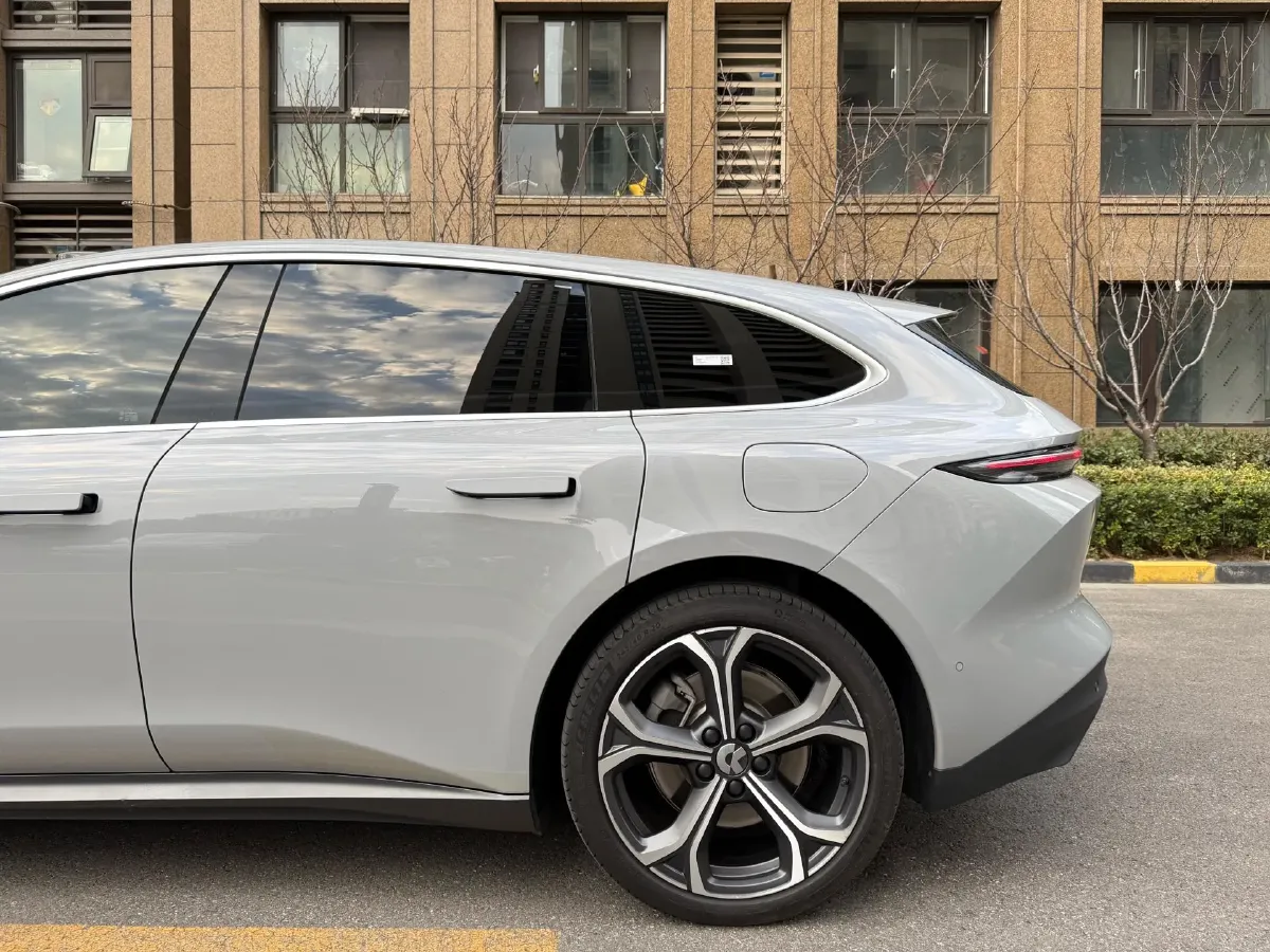 2023 NIO ET5T BEV 75KWH,autocango,china used car exporter,china ev exporter,chinese used car exporter,chinese used ev exporter