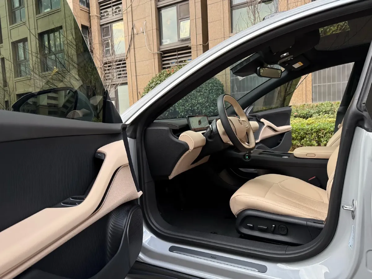 2023 NIO ET5T BEV 75KWH,autocango,china used car exporter,china ev exporter,chinese used car exporter,chinese used ev exporter