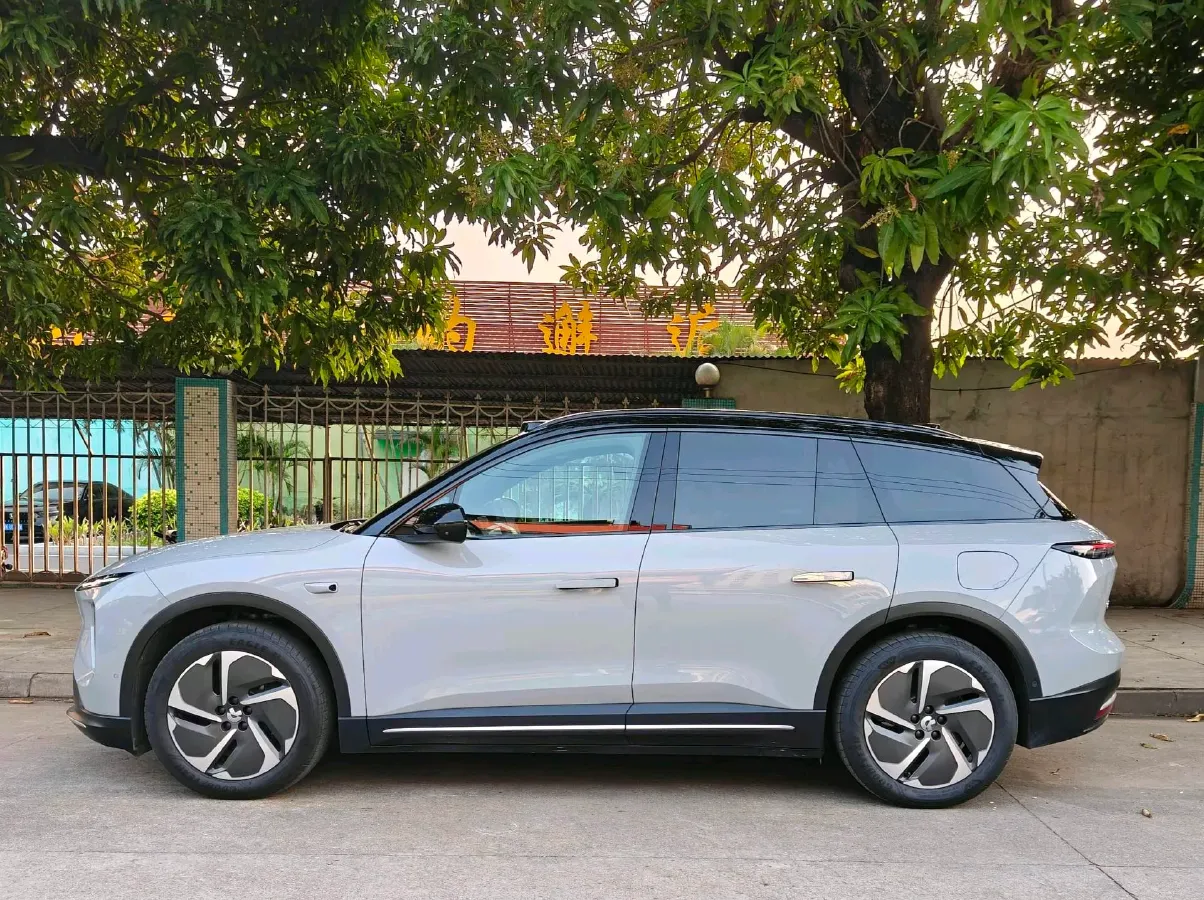 2024 NIO ES6 BEV 75KWH,autocango,china used car exporter,china ev exporter,chinese used car exporter,chinese used ev exporter