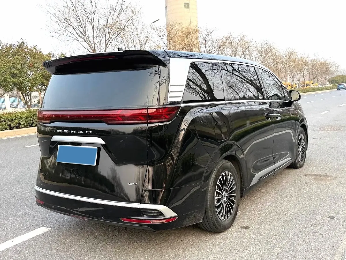 2022 HongQi HS7 3.0T 337HP V6 8AT,autocango,china used car exporter,china ev exporter,chinese used car exporter,chinese used ev exporter