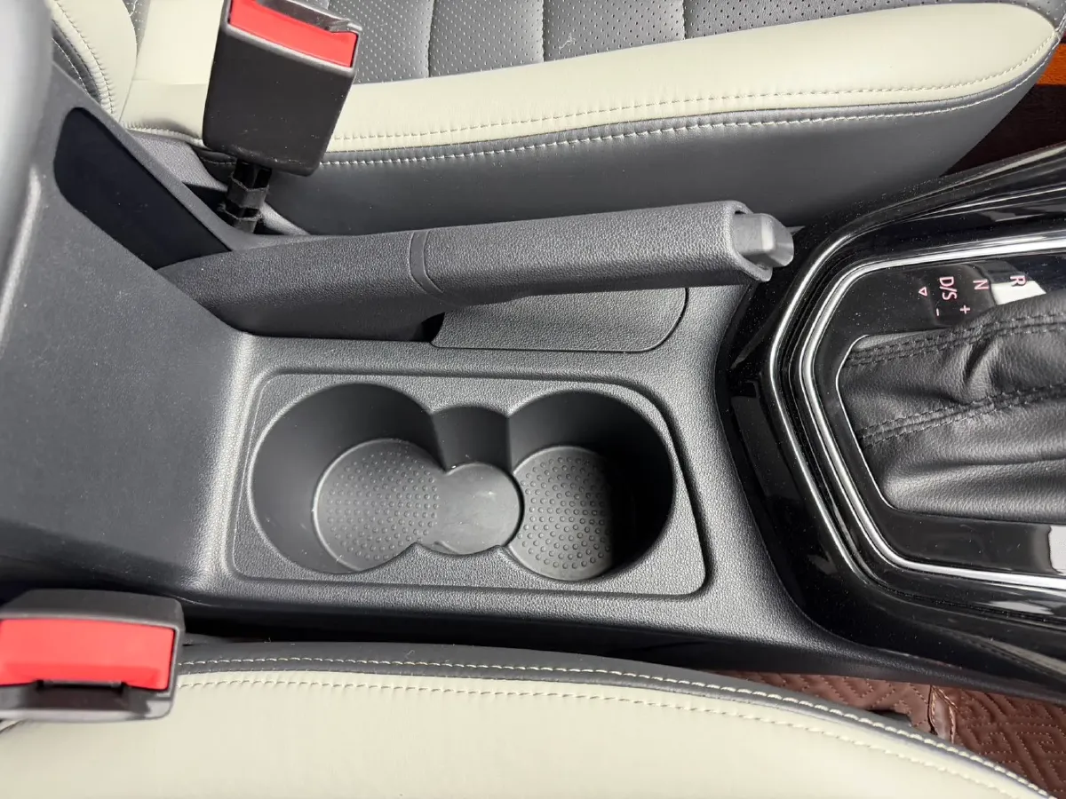 2022 Jetta VS5 1.4T 150HP L4 6AT,autocango,china used car exporter,china ev exporter,chinese used car exporter,chinese used ev exporter