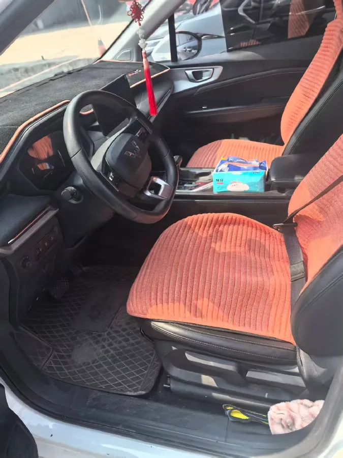 2022 WuLing KaiJie 1.5T 147HP L4 CVT,autocango,china used car exporter,china ev exporter,chinese used car exporter,chinese used ev exporter