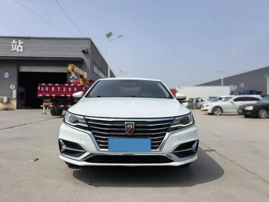 2019 Roewe i6 1.5T 169HP L4 7DCT,autocango,china used car exporter,china ev exporter,chinese used car exporter,chinese used ev exporter