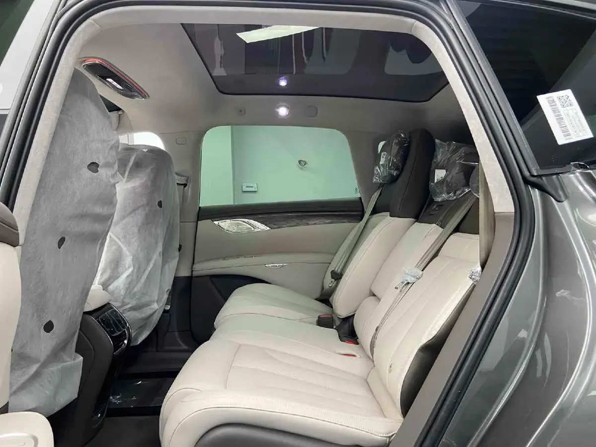 2024 IM LS7 BEV 90KWH,autocango,china used car exporter,china ev exporter,chinese used car exporter,chinese used ev exporter