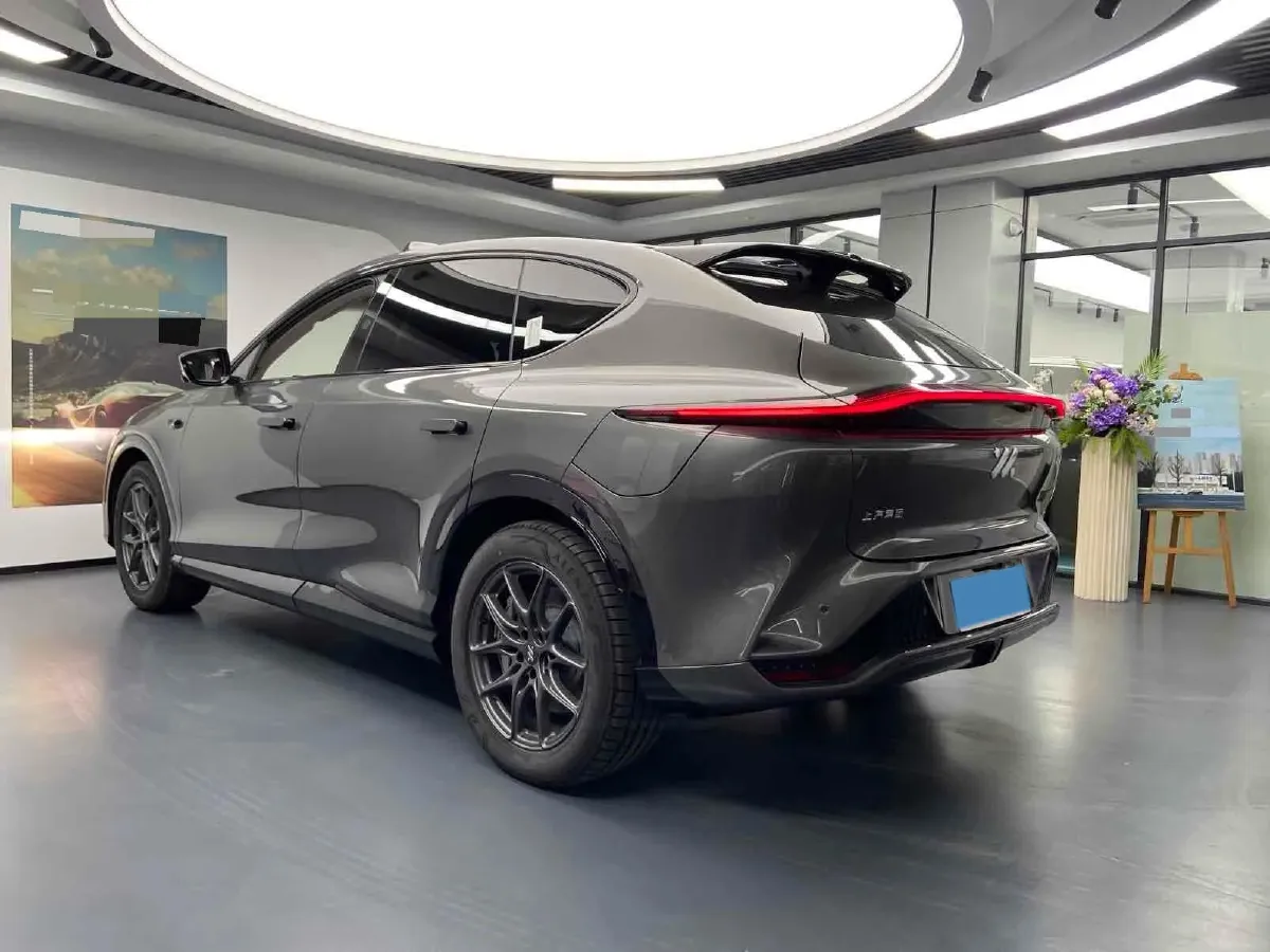 2024 IM LS7 BEV 90KWH,autocango,china used car exporter,china ev exporter,chinese used car exporter,chinese used ev exporter