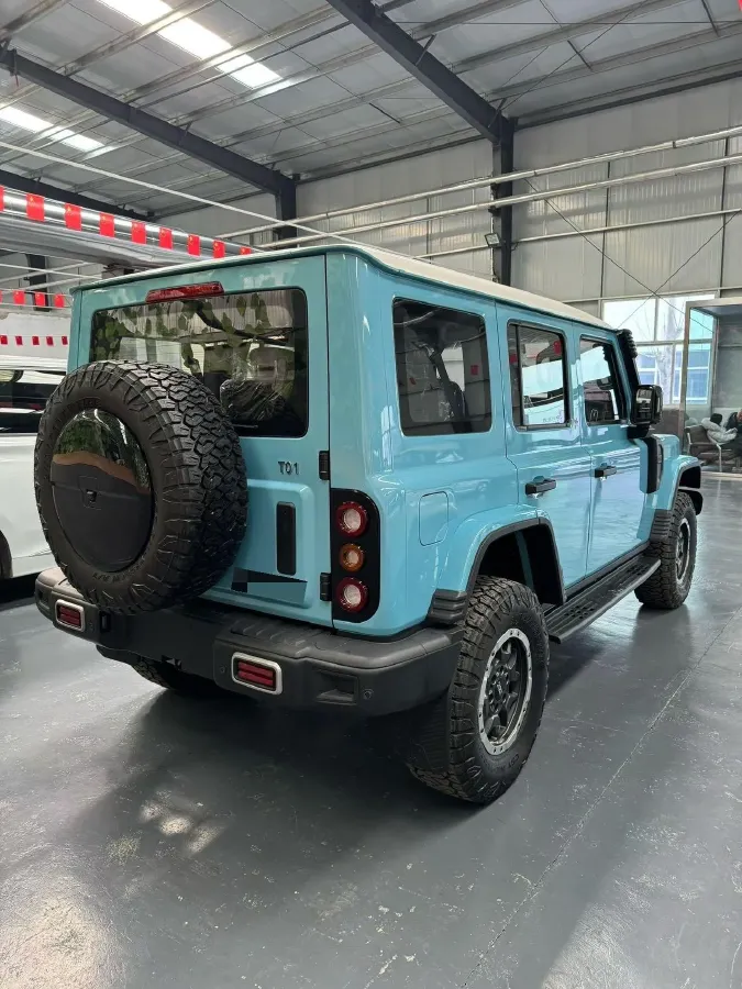 2025 212 212 T01 2.0T 252HP L4 8AT,autocango,china used car exporter,china ev exporter,chinese used car exporter,chinese used ev exporter