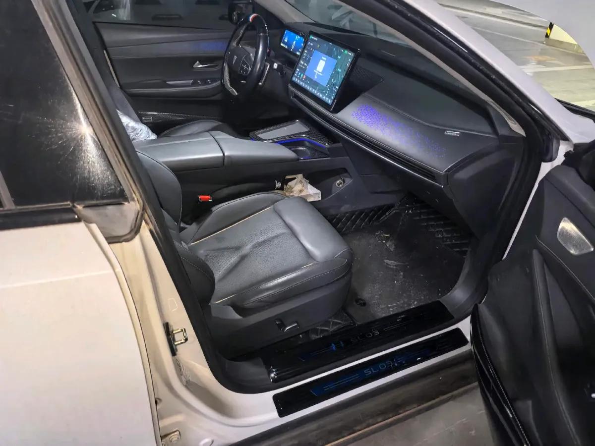 2022 DongFeng Forthing LingZhi EV BEV 68.4KWH,autocango,china used car exporter,china ev exporter,chinese used car exporter,chinese used ev exporter